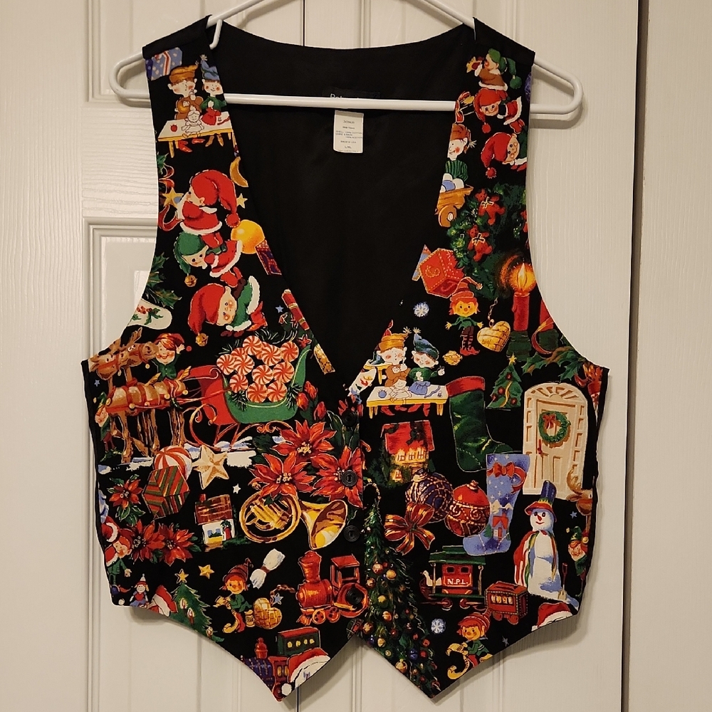 Robyn-Lyn Vintage Holiday Santas Workshop Women's Vest Size L/XL